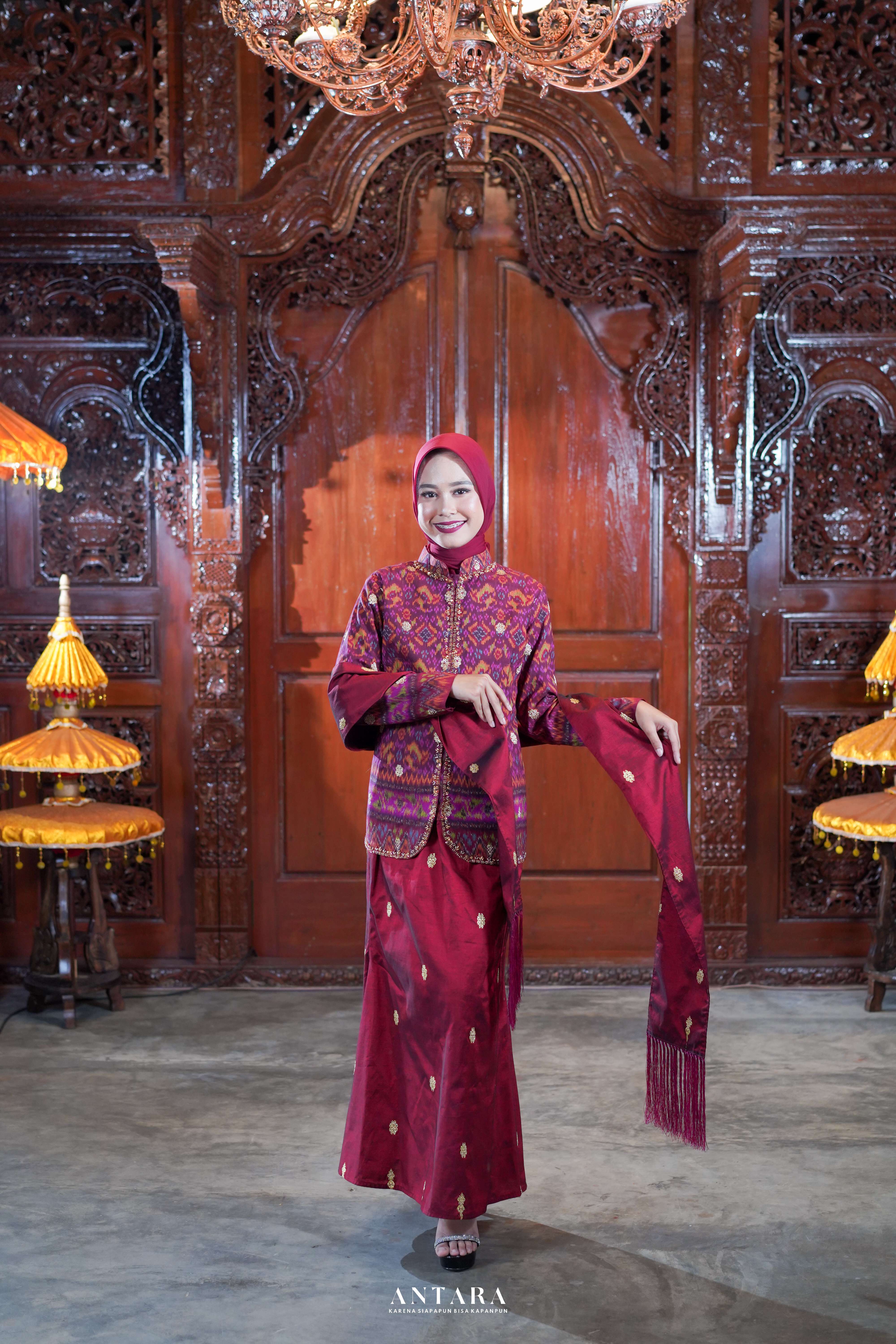 KYLLA KHIRANISYA